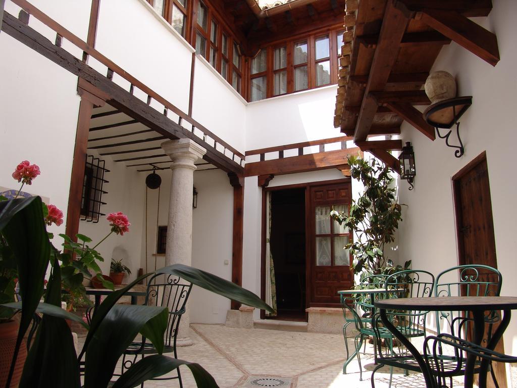 Apartamentos La Columna Chinchón Εξωτερικό φωτογραφία