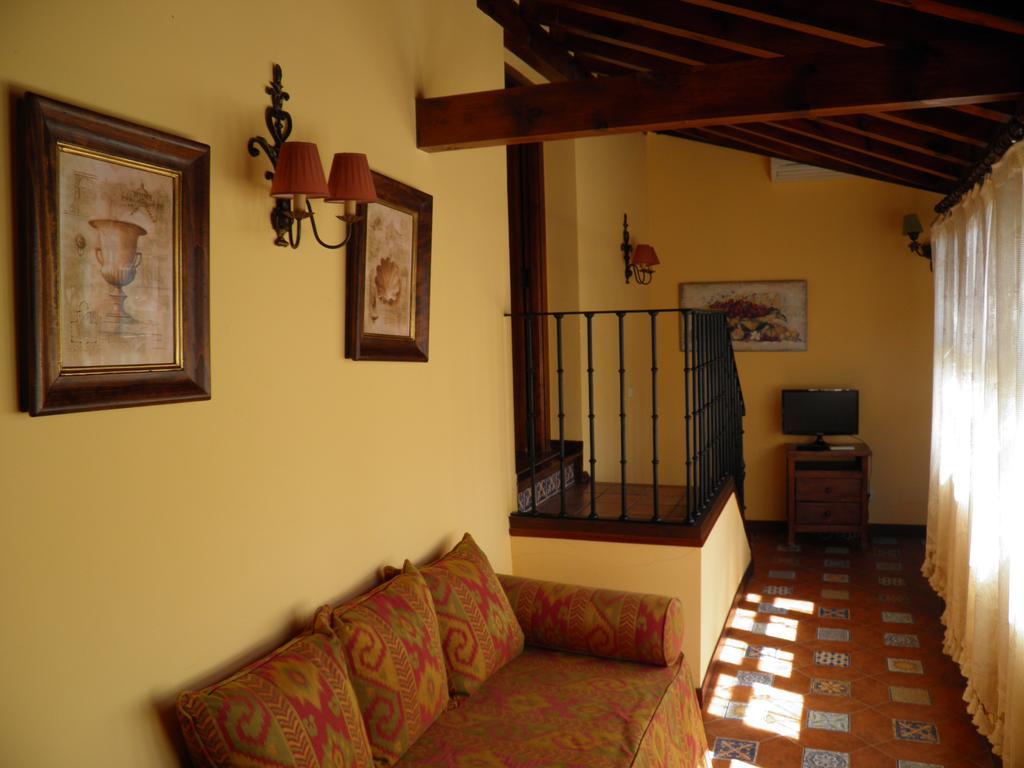 Apartamentos La Columna Chinchón Εξωτερικό φωτογραφία