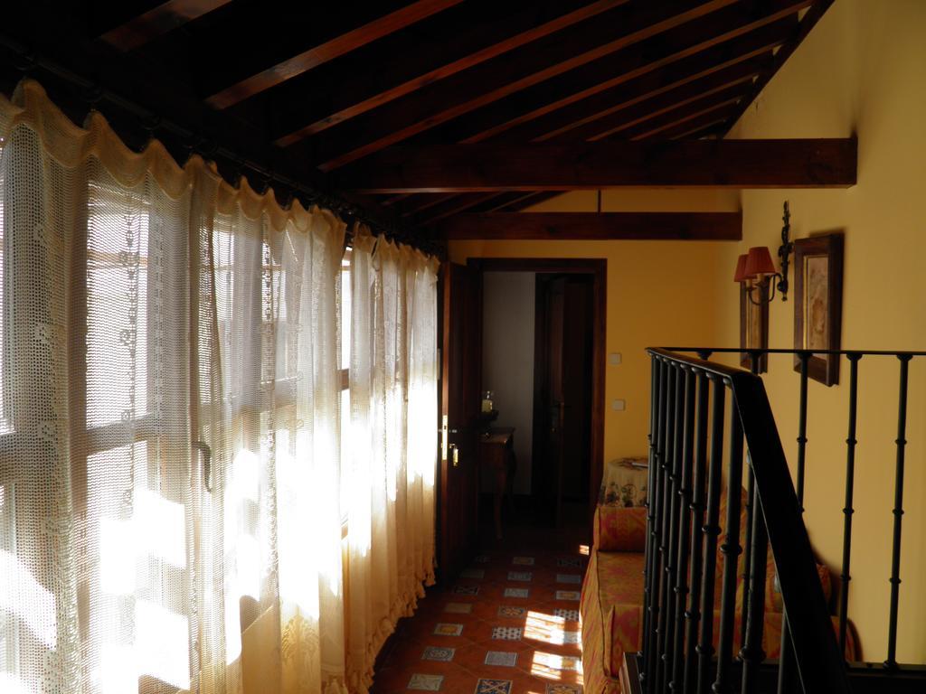 Apartamentos La Columna Chinchón Εξωτερικό φωτογραφία