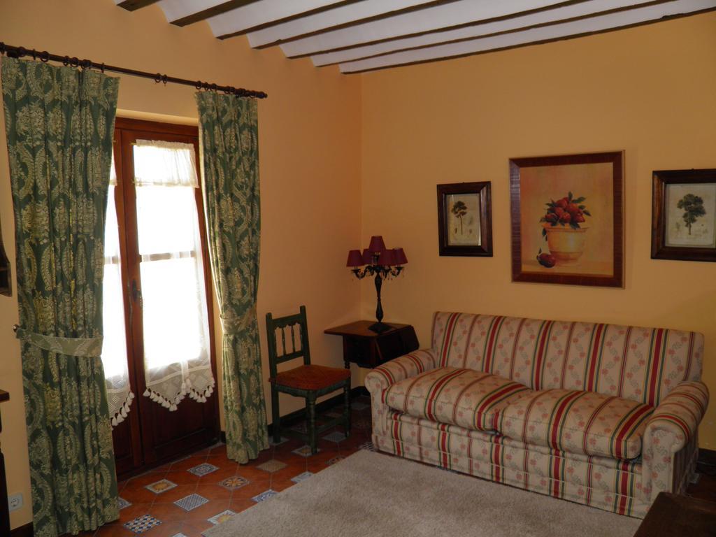 Apartamentos La Columna Chinchón Εξωτερικό φωτογραφία